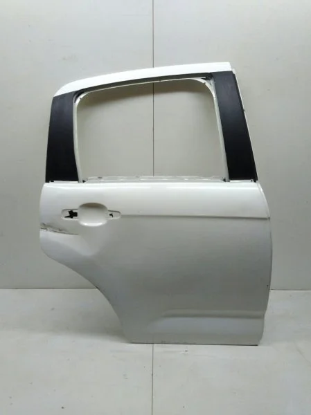 Дверь Citroen C3 2009-2016