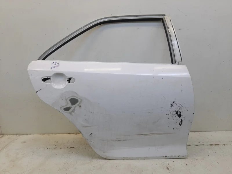 Дверь Toyota Camry 2013- V55