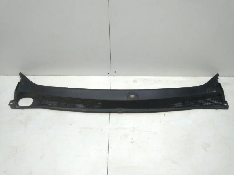 Жабо Renault Logan 2014-