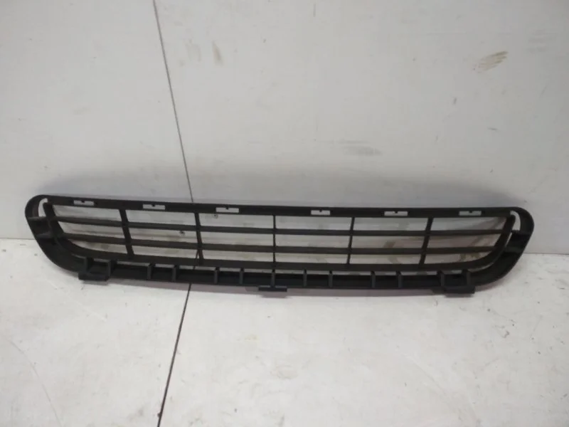 Решетка бампера Toyota Camry 2006-2011 V40