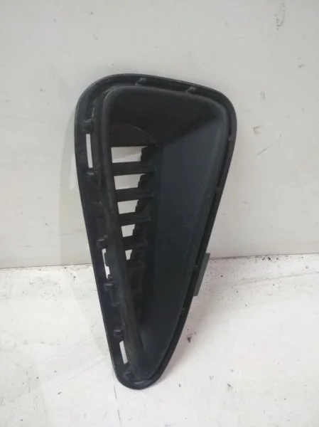 Решетка бампера Toyota Camry 2014- V55