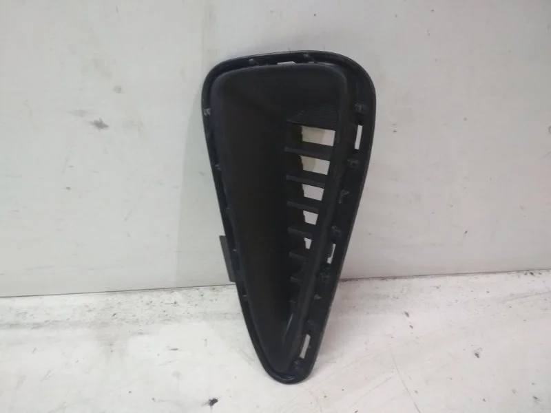 Решетка бампера Toyota Camry 2014- V55