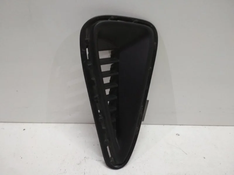 Решетка бампера Toyota Camry 2014- V55