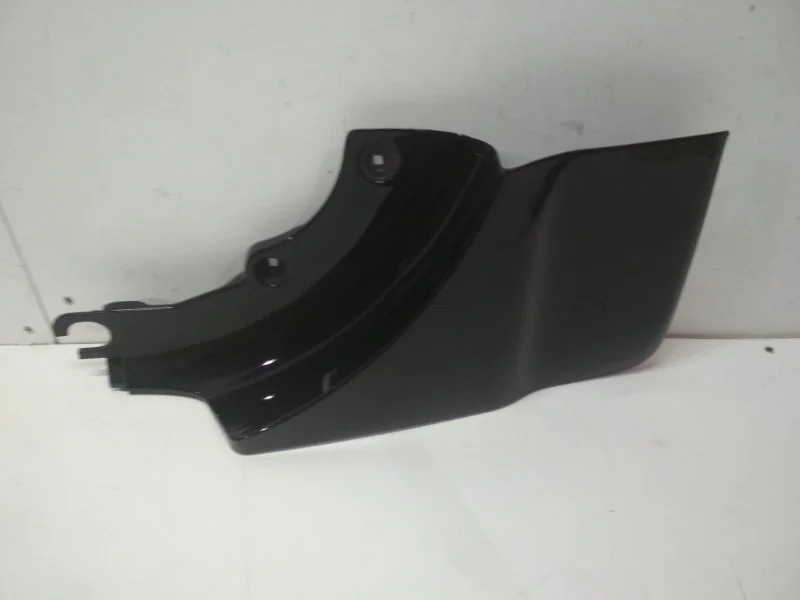 Накладка крышки багажника Toyota Rav4 2005-2013 30