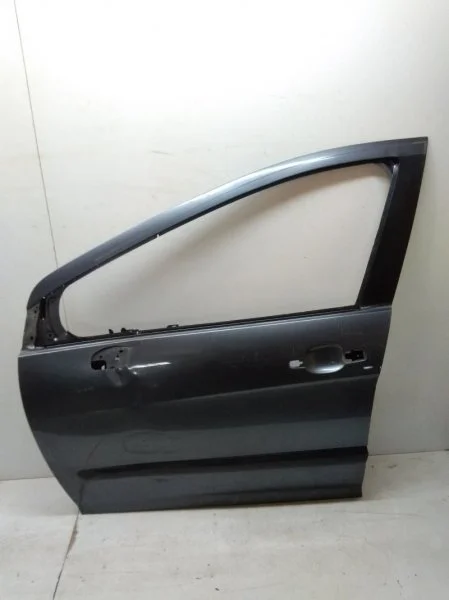 Дверь Peugeot 308 2007-2015