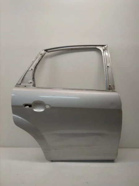 Дверь Ford Focus 2008-2011