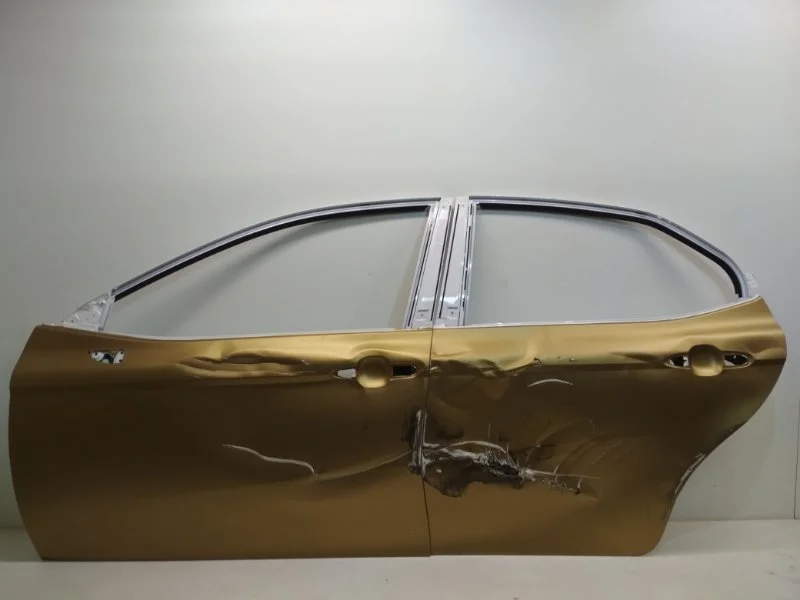 Дверь Toyota Camry 2017- V70
