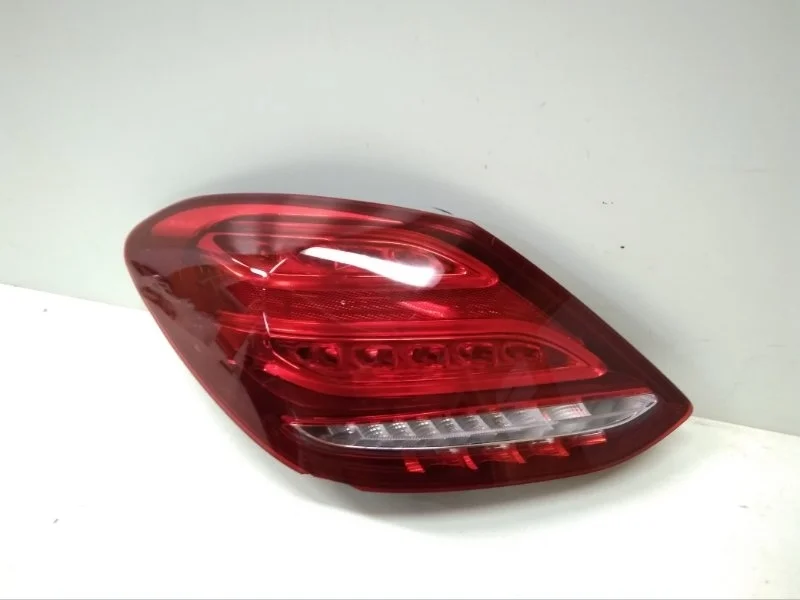 Фонарь Mercedes-Benz -Class 2015-2018 W205