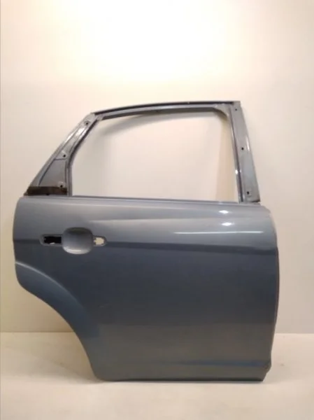 Дверь Ford Focus 2008-2011