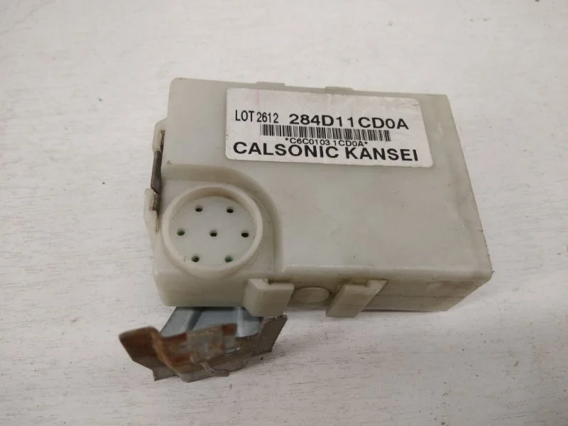 Блок комфорта Infiniti QX70 с 2008-2018 S51