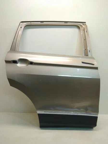 Дверь Volkswagen Tiguan 2017-