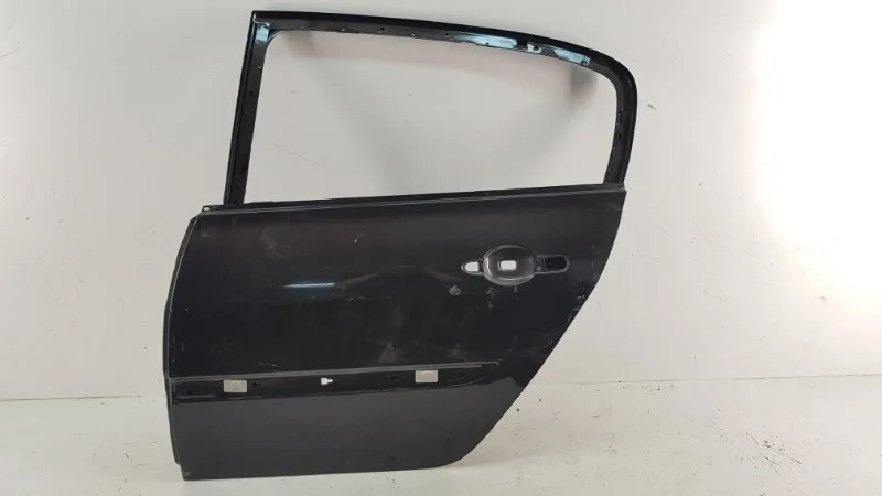 Дверь Renault Megane 2003-2010