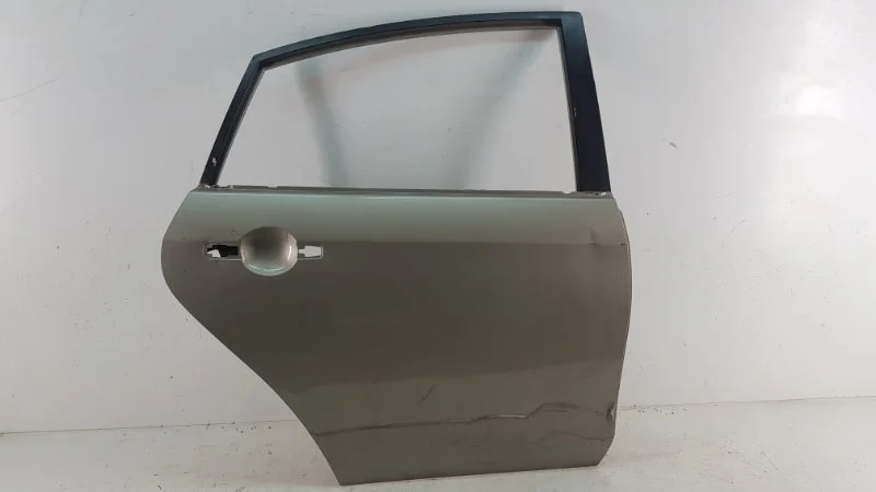 Дверь Nissan Almera 2013- G15