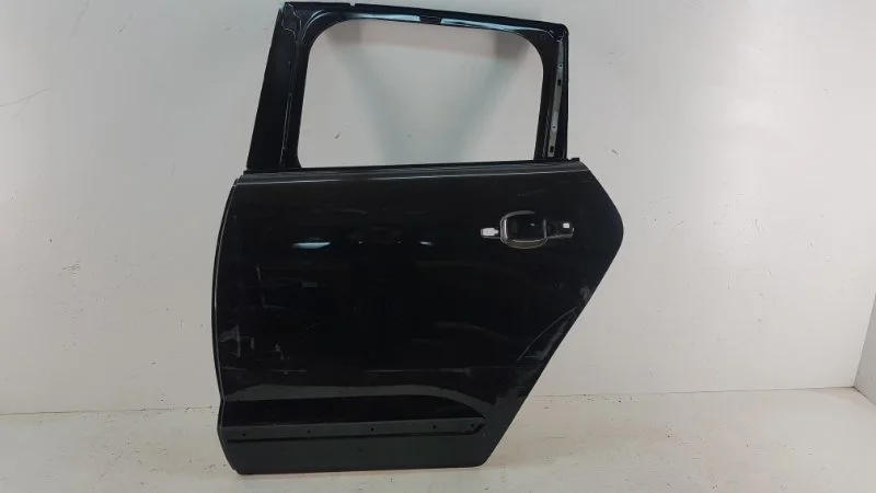 Дверь Peugeot 3008 2010-2016
