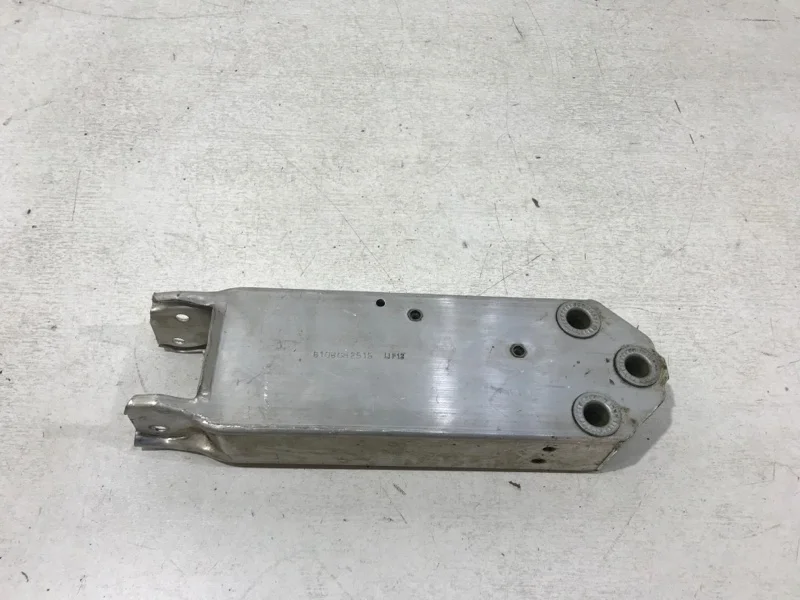 Кронштейн усилителя BMW 5er 2009-2018 F10