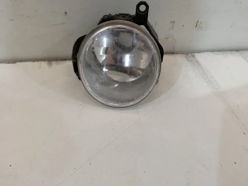 Фара противотуманная Toyota Rav4 2016-2019 45