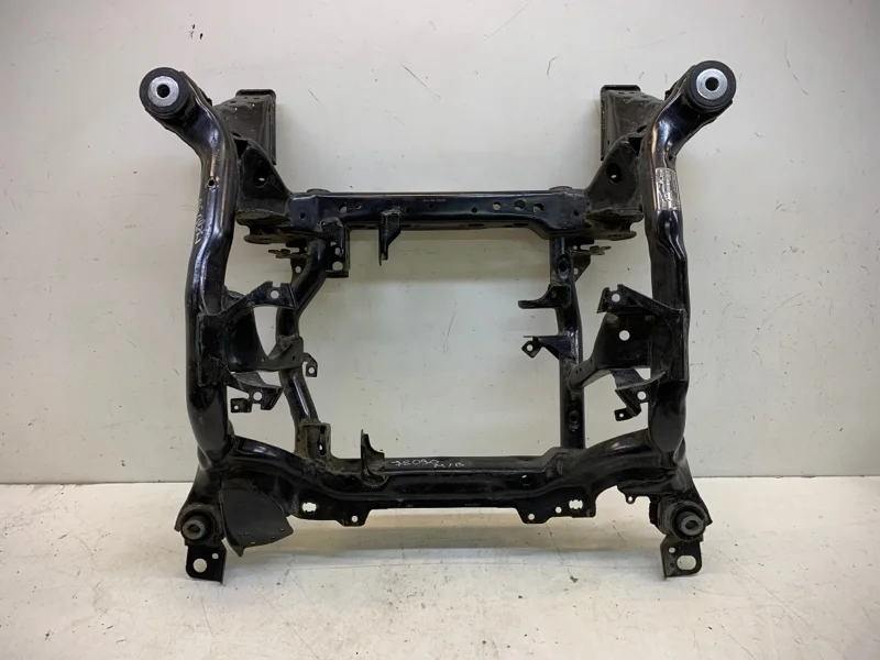 Подрамник Mercedes-Benz GL 2011- X166