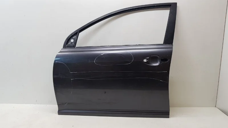 Дверь Toyota Avensis 2003-2008 T250