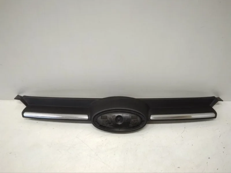 Решетка радиатора Ford Focus 2011-2015 3