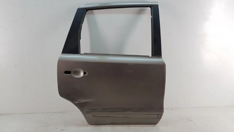 Дверь Nissan Note 2006-2013 E11