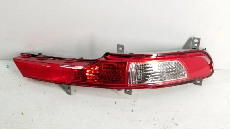 Фонарь противотуманный KIa Sportage 2010-2015 3