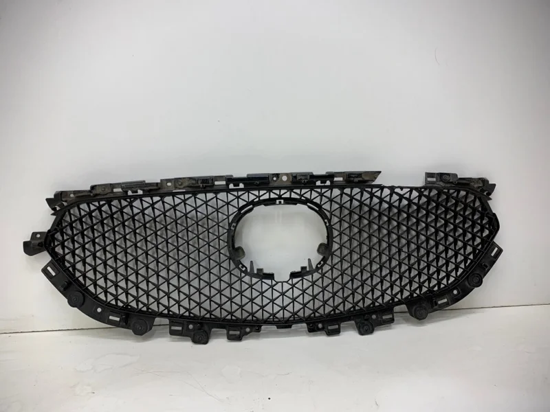 Решетка радиатора Mazda CX-5 2017-