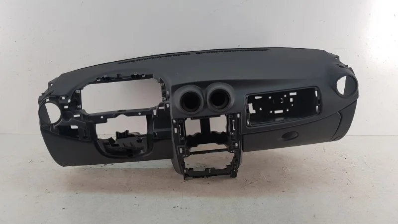 Торпедо Nissan Almera 2013- G15