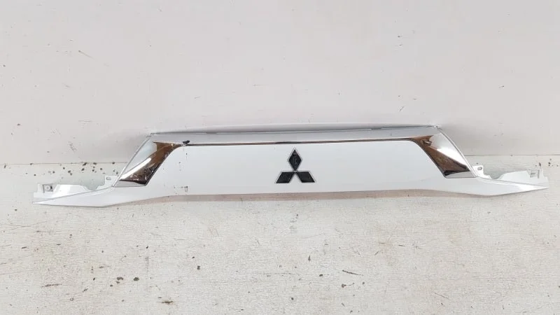 Накладка багажника Mitsubishi Outlander 2015- 3