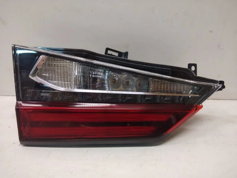 Фонарь Lexus RX 2016-2019 4