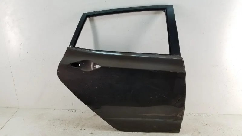 Дверь Hyundai Solaris 2011-2017