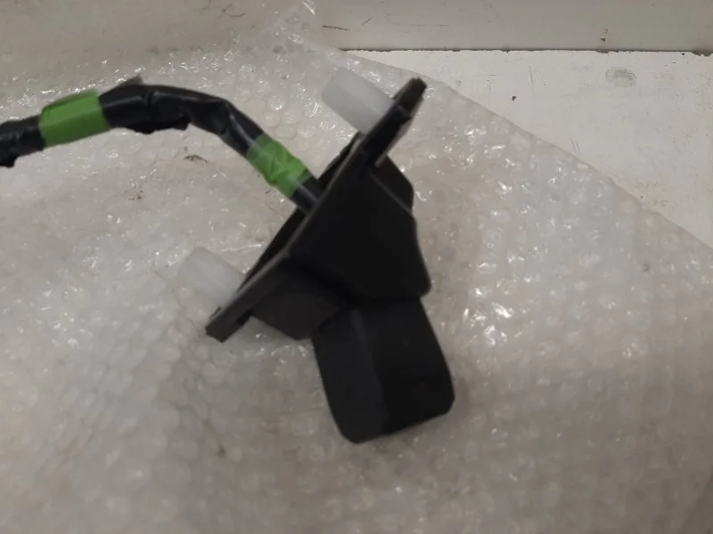 Камера заднего вида Toyota Rav4 2016- 45