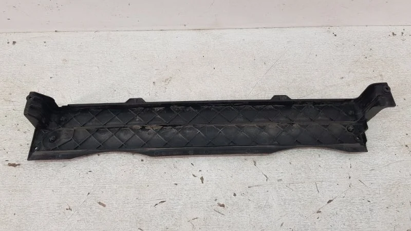 Кронштейн радиатора BMW X5 2007-2013 E70