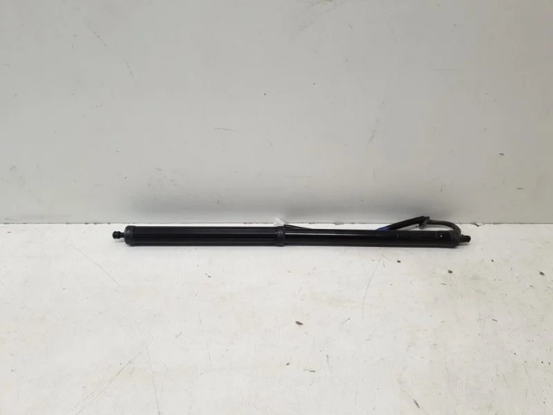 Электропривод крышки багажника Lexus RX 2016- 4