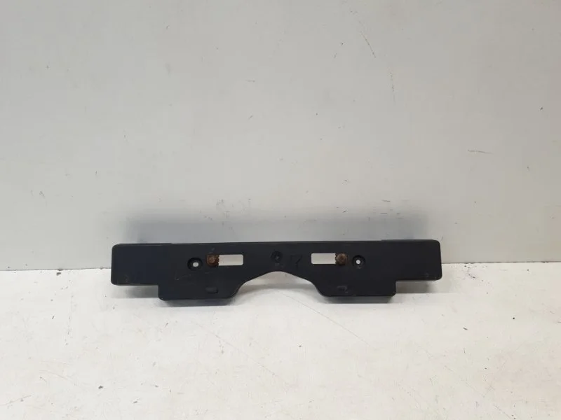 Площадка под гос. номер Toyota Land Cruiser 2012-2015 200