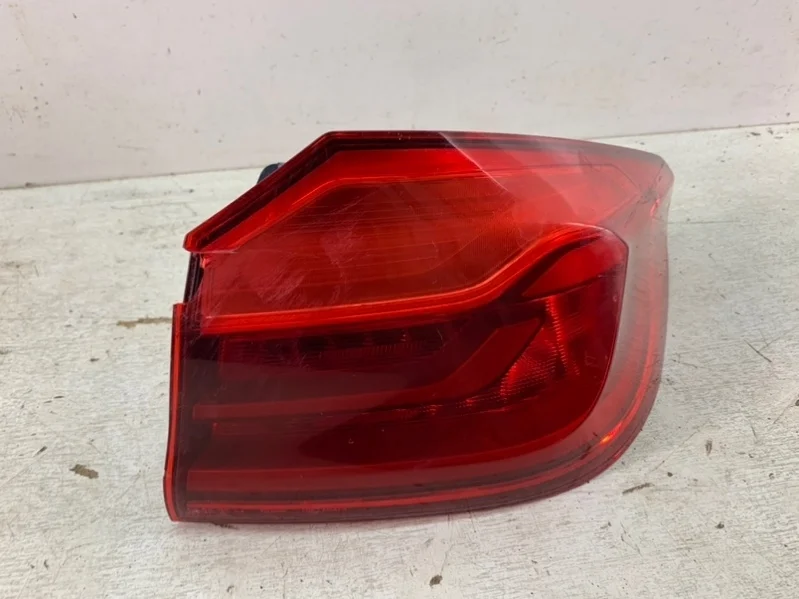 Фонарь BMW 5ER 2017- G30