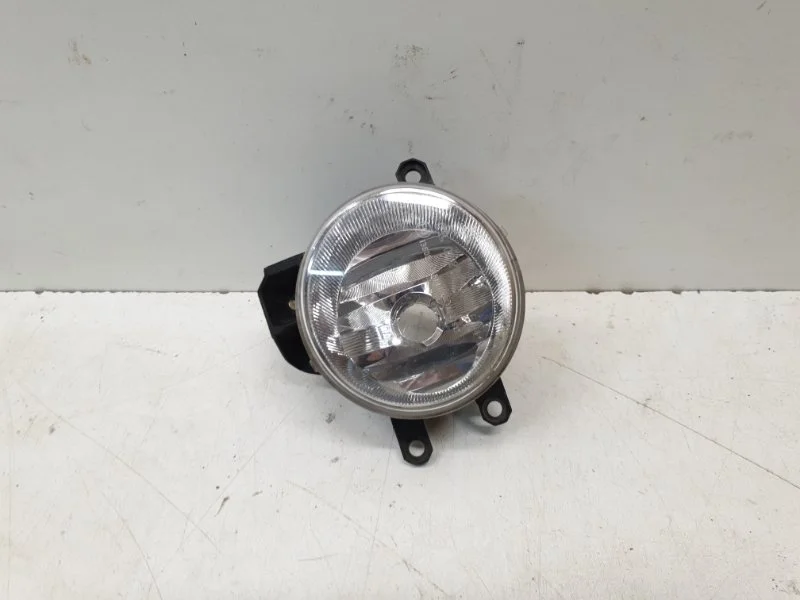Фара противотуманная Toyota Rav4 2016-2020 45