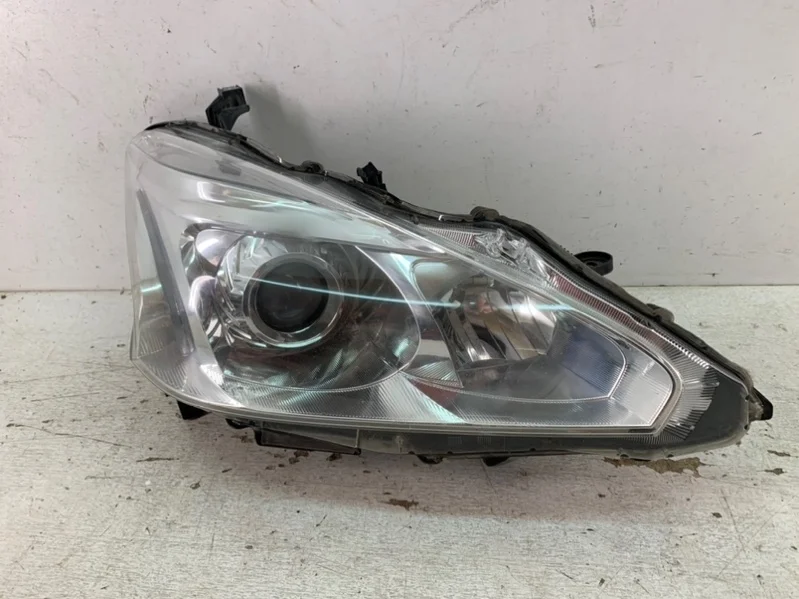 Фара Nissan Teana 2012- L33