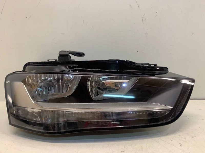 Фара AUDI A4 2011-2015 B8