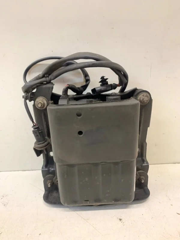 Компрессор подвески Porsche Panamera 2009-2016 970