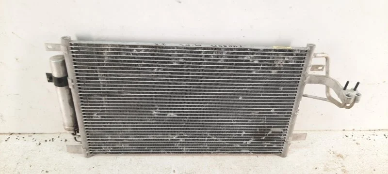 Радиатор кондиционера Hyundai Tucson 2004-2010