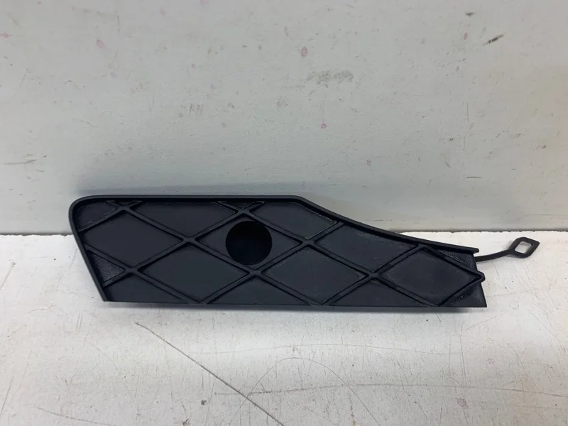 Заглушка бампера Mercedes-Benz GLK 2012-2015 X204