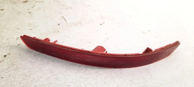 Отражатель KIa Rio 2015- 2017 3