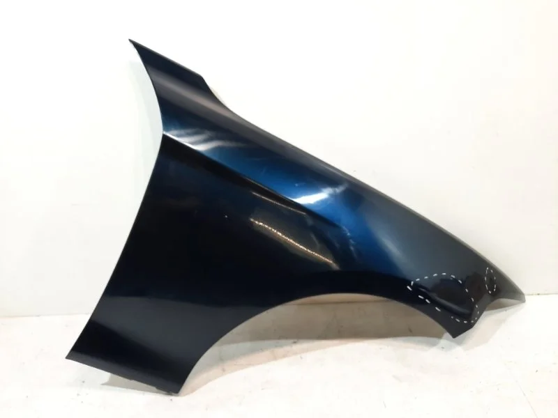 Крыло BMW 1er 2010- F20/F21