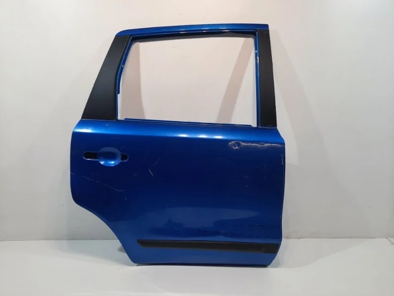 Дверь Nissan Note 2006-2013 E11