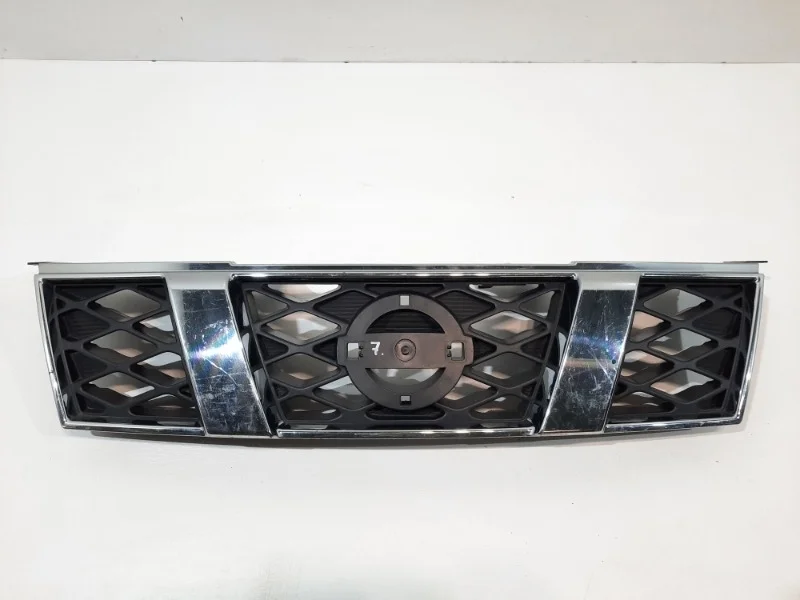 Решетка радиатора Nissan X-Trail 2007-2011 T31
