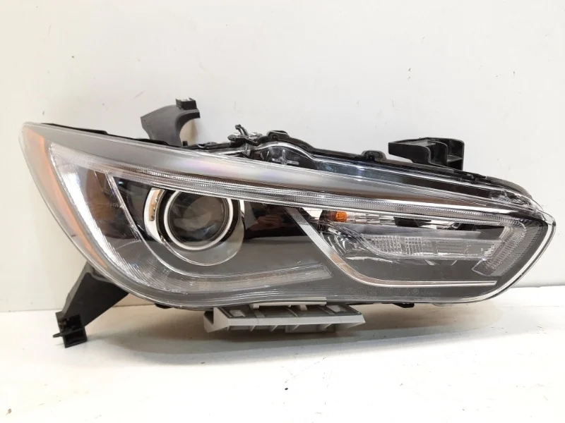 Фара Infiniti QX60 2016-2020 L50