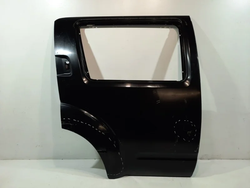 Дверь Nissan Pathfinder 2005-2014 R51