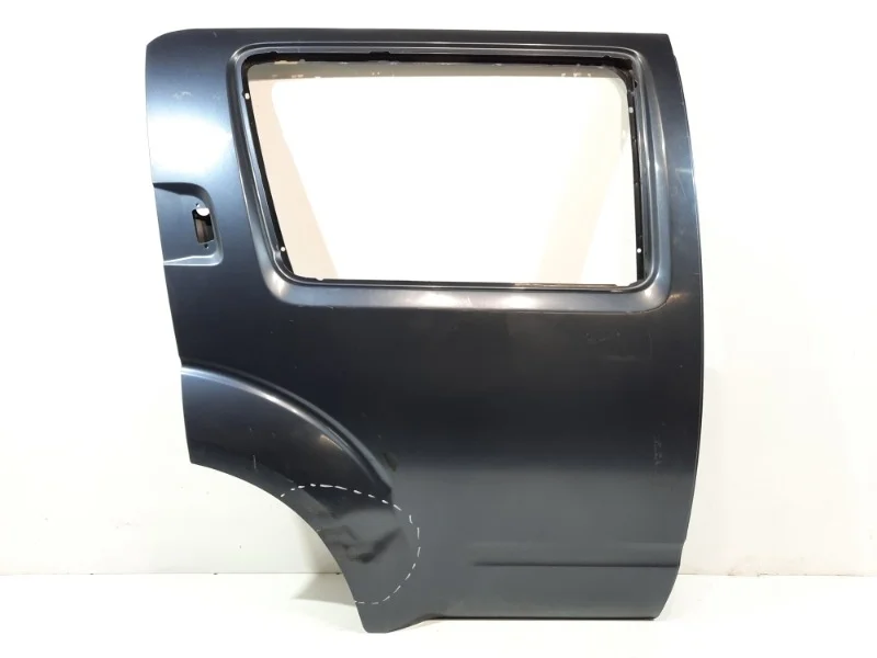 Дверь Nissan Pathfinder 2005-2014 R51