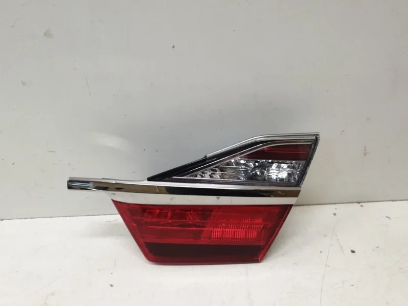 Фонарь Toyota Camry 2014-2018 V55