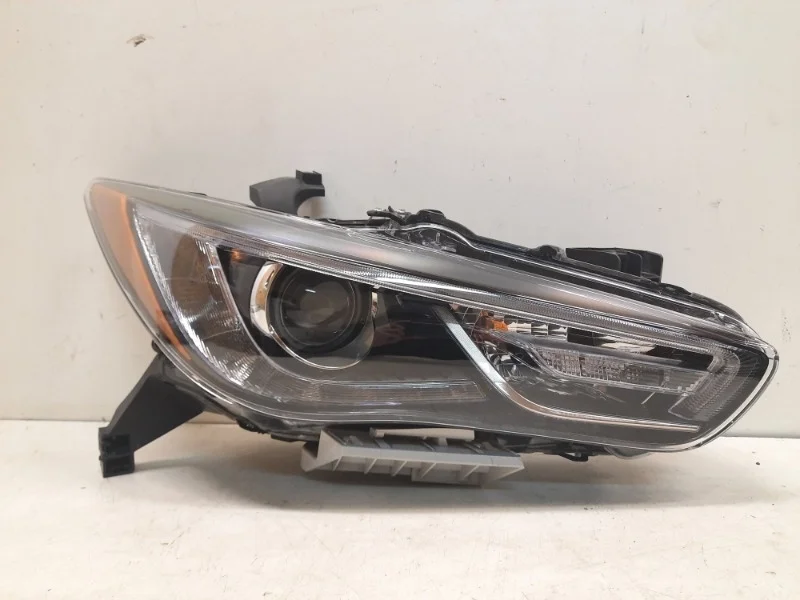 Фара Infiniti QX60 2016-2020 L50